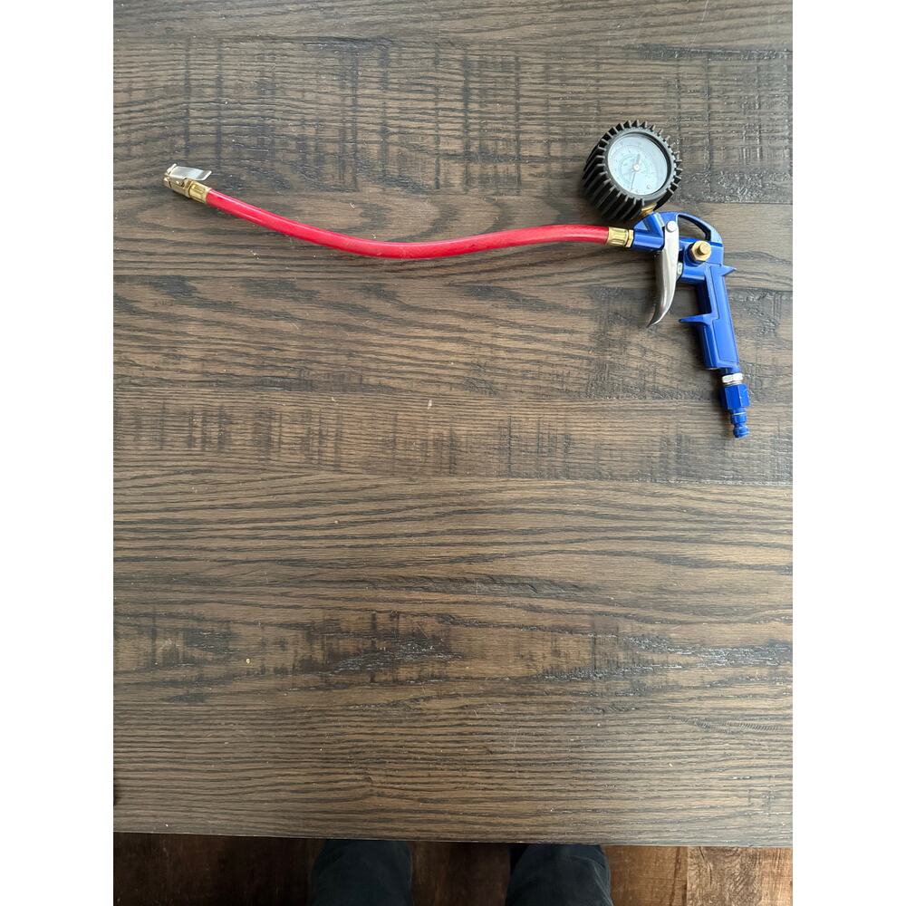 Mastercraft Tire Inflation Gun with Gauge